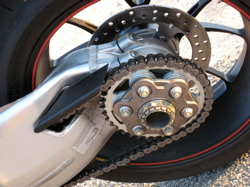 Illustration for article titled Jalopnik Reviews: 2007 Ducati Superbike 1098